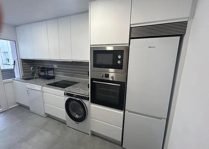 Llanes Suite Vut-6201-As
